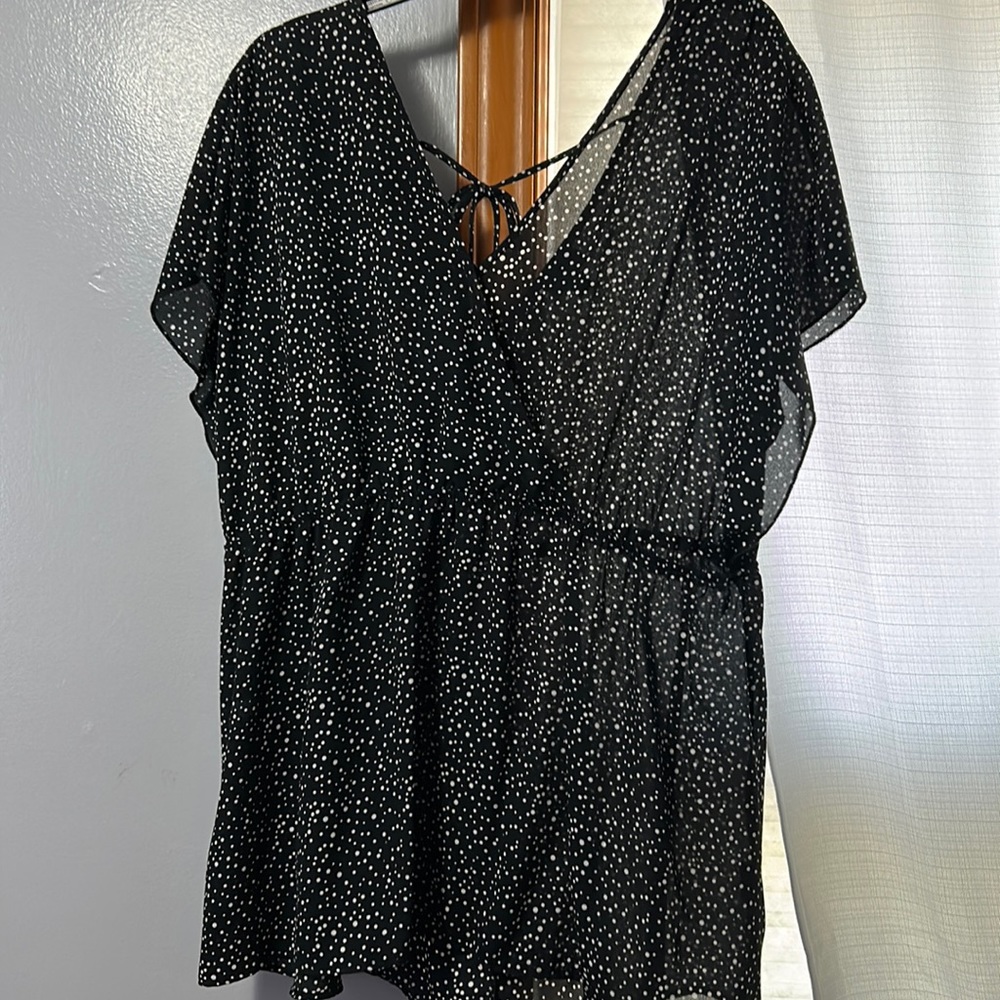 Black polka dots